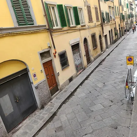 Appartement Pepi 77 *