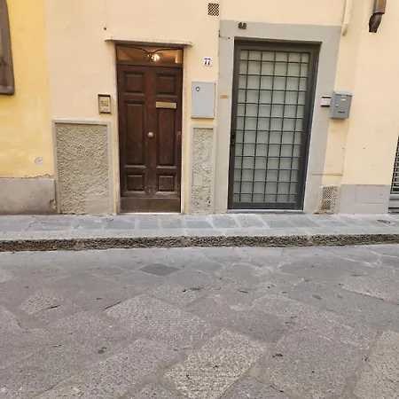 Pepi 77 Florencie