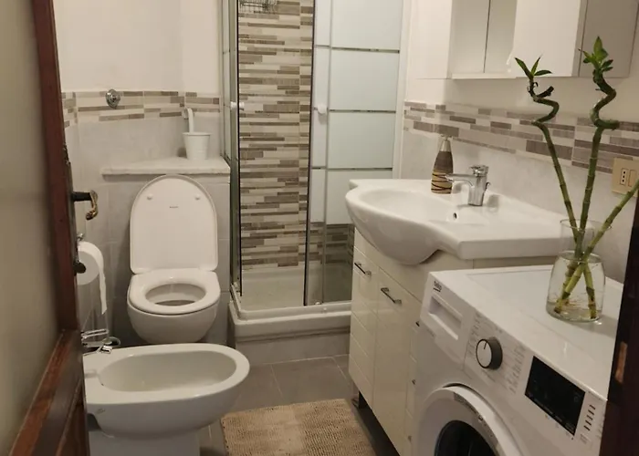 Appartement Pepi 77 *